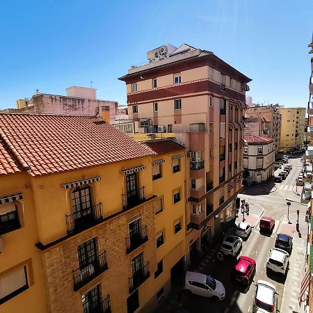 Genuar Apartments Malaga Center. Free Parking Luaran gambar