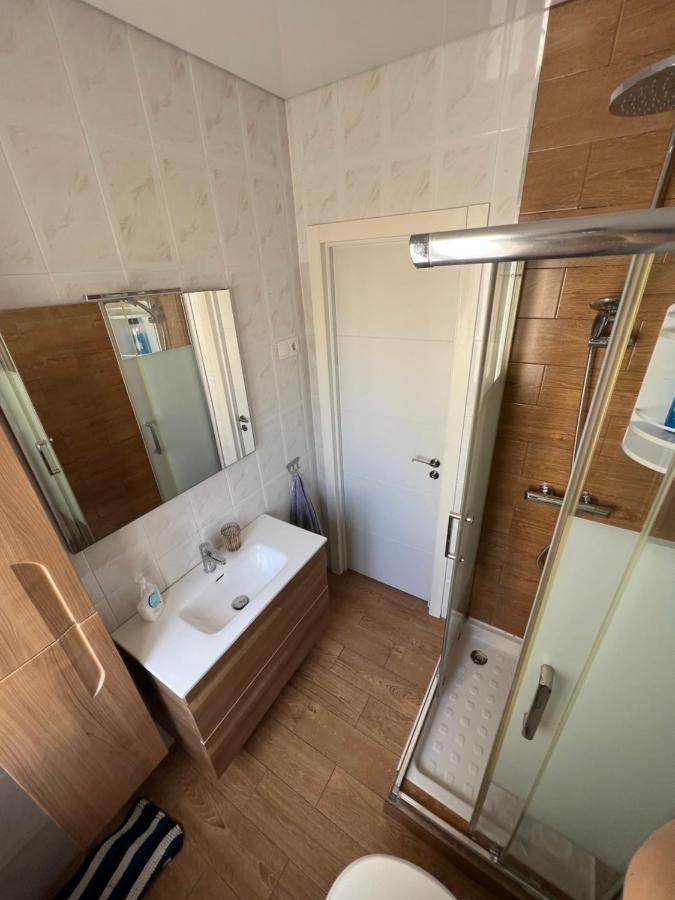 Genuar Apartments Malaga Center. Free Parking Luaran gambar